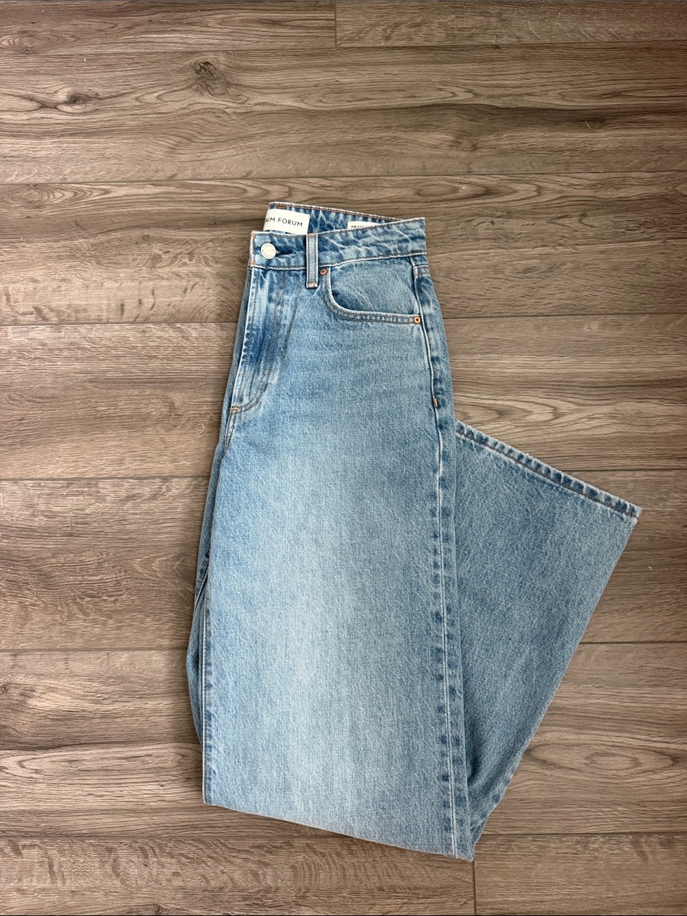 Denim forum Farrah curve fit high rise Jean